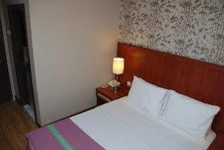 Avisos Hotel And Apartment Marmaris Zewnętrze zdjęcie